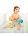 Wasserspiel U-Boot mit Wal
